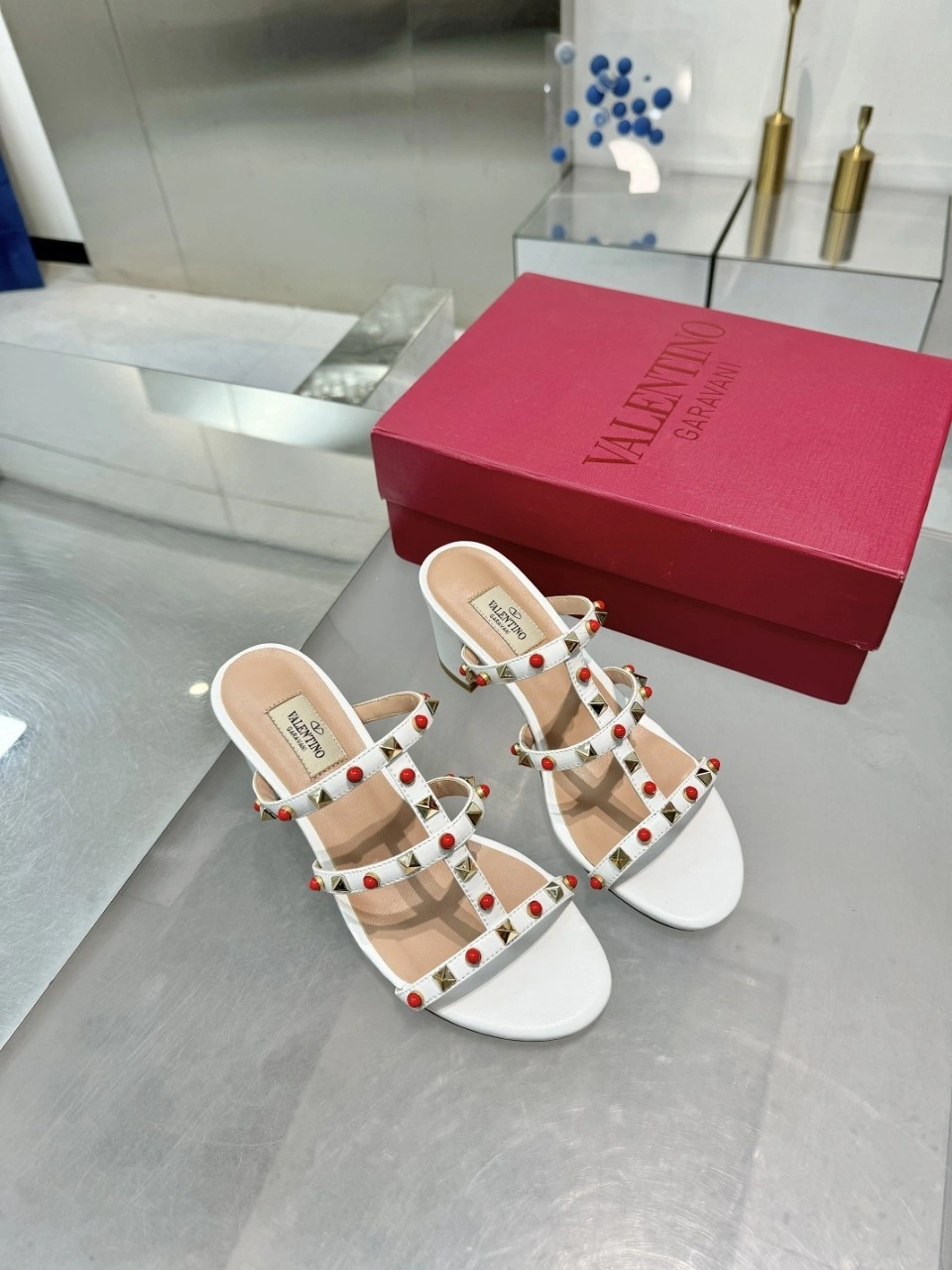 V1859ti9o WS0C47MAXD2K Heel height：6.5CM sheepskin item:ET-X302G1162